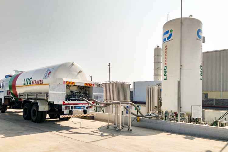 Public LNG Dispensing Station